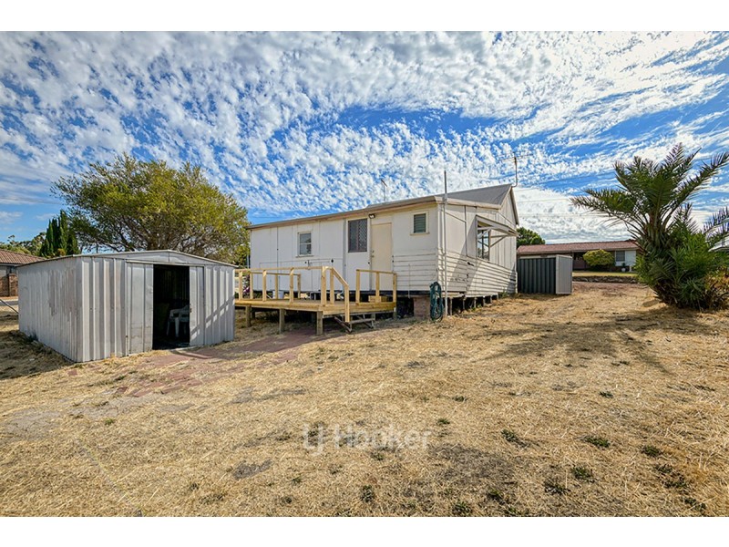 12 Saunders Street, Collie WA 6225