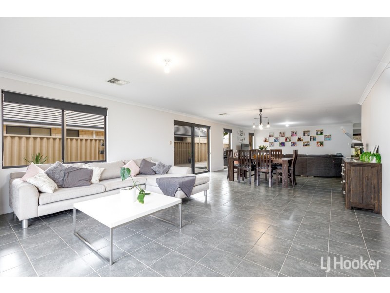 55 Denison Link, Millbridge WA 6232