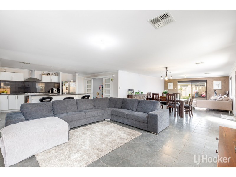 55 Denison Link, Millbridge WA 6232