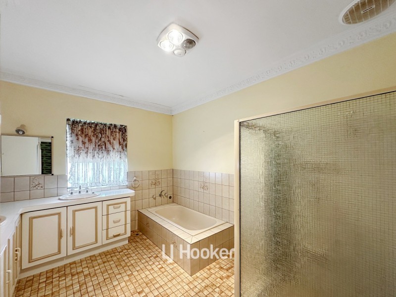 33 Forum Way, East Bunbury WA 6230