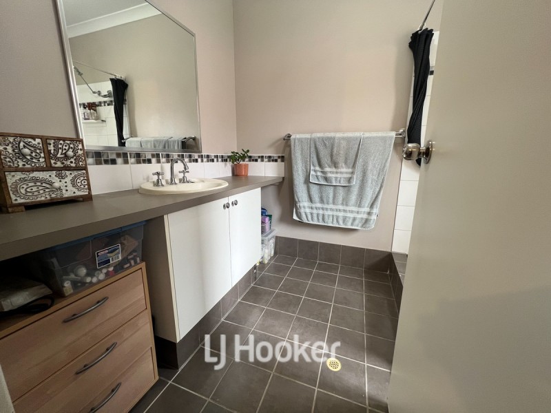 10 Clematis Way, Broadwater WA 6280