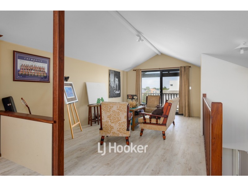 7 Tobar Road, Dalyellup WA 6230