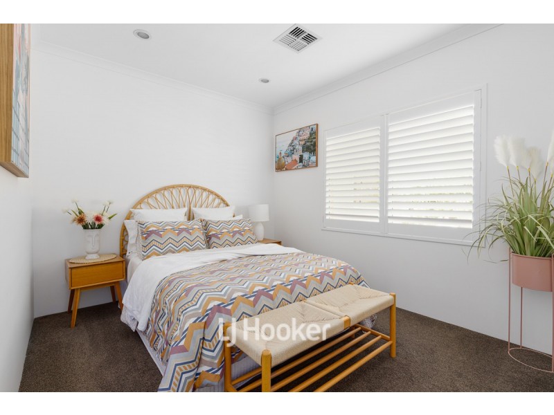2 Dutton Way, Millbridge WA 6232