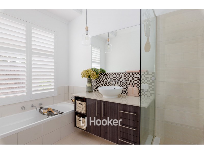 2 Dutton Way, Millbridge WA 6232