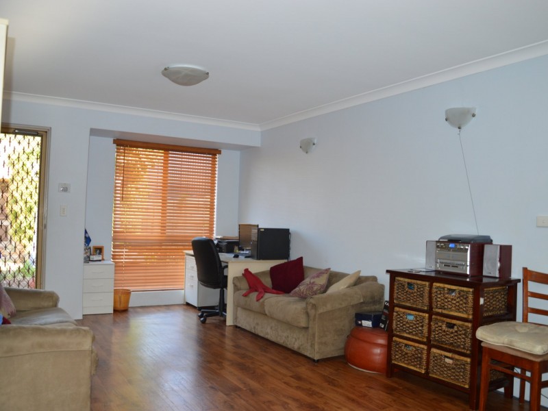 7/104 Paris Road, Australind WA 6233