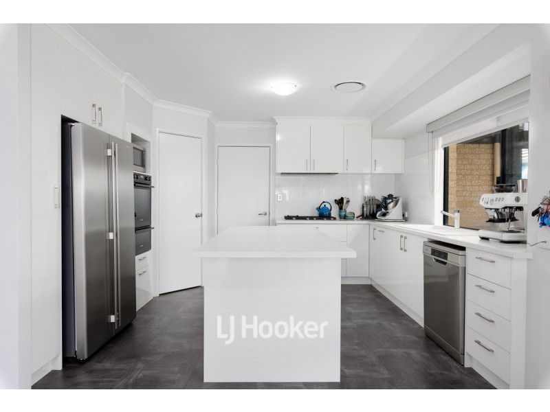 87 Burleigh Drive, Australind WA 6233