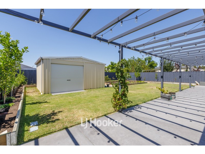 87 Burleigh Drive, Australind WA 6233