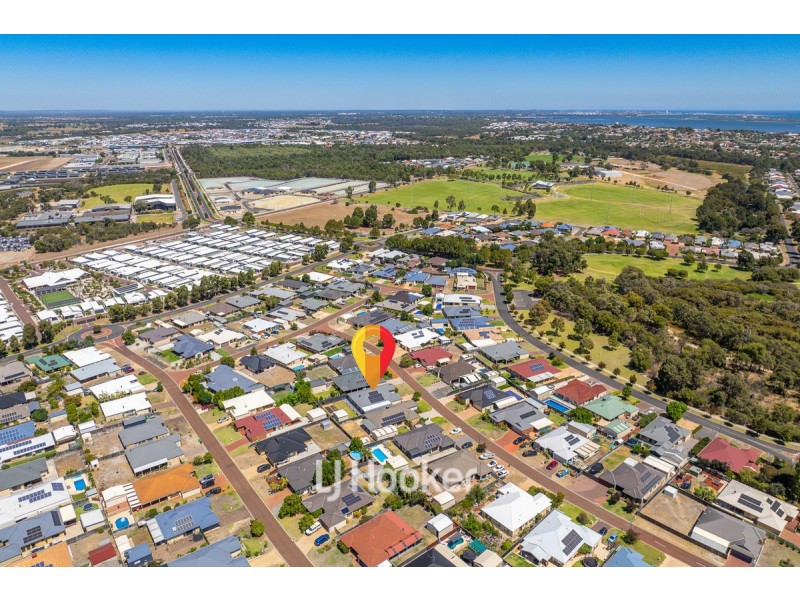 87 Burleigh Drive, Australind WA 6233