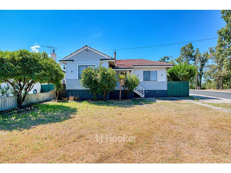 94 Wallsend Street, Collie WA 6225