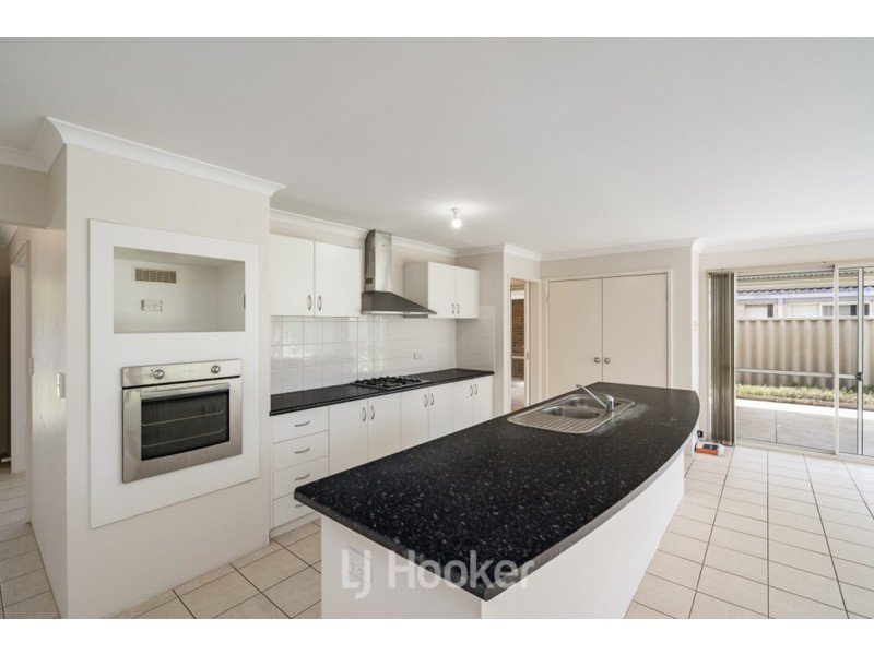 16 Darter Street, Broadwater WA 6280