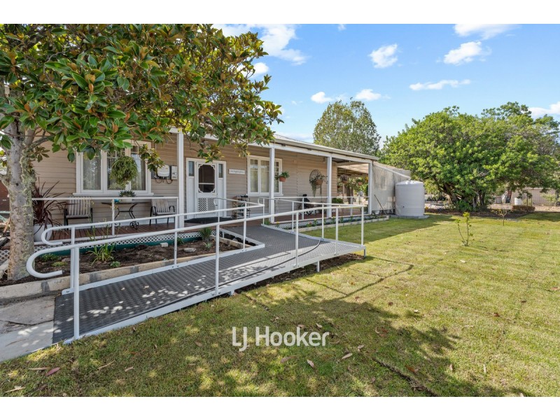 39 Preston Road, Collie WA 6225