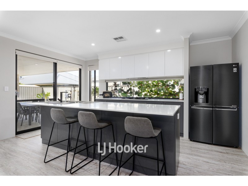 29 Andromeda Road, Australind WA 6233