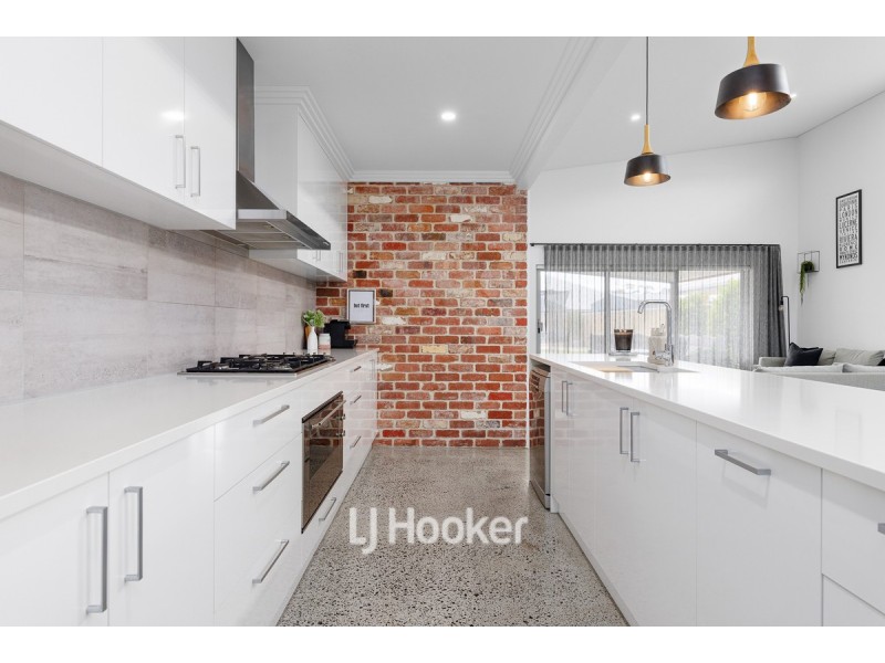 10 Rivergum Way, Glen Iris WA 6230