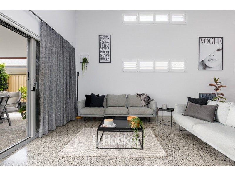 10 Rivergum Way, Glen Iris WA 6230