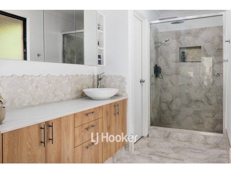 13 Hornibrook Road, Dalyellup WA 6230