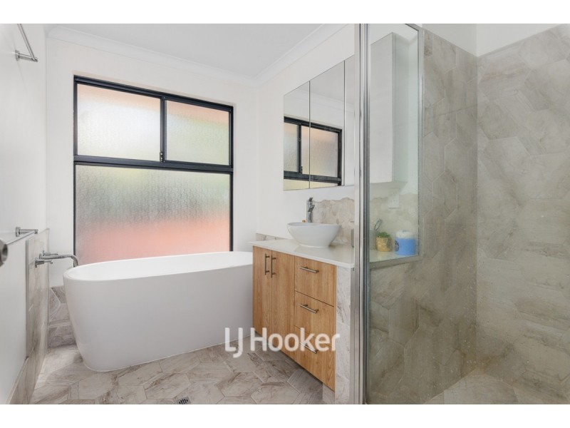 13 Hornibrook Road, Dalyellup WA 6230