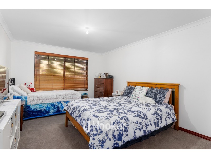 13 Hornibrook Road, Dalyellup WA 6230