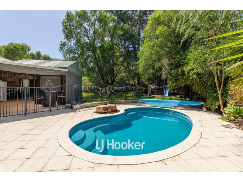 13 Hornibrook Road, Dalyellup WA 6230