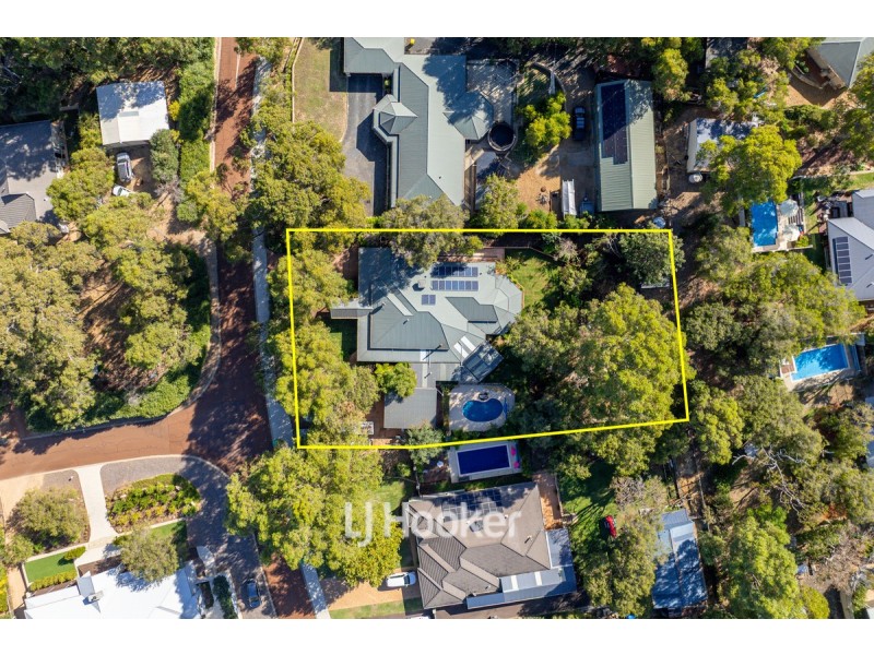 13 Hornibrook Road, Dalyellup WA 6230