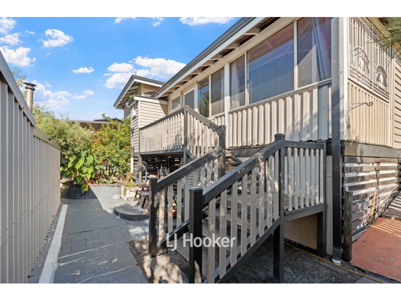 2 Moore Street, Collie WA 6225