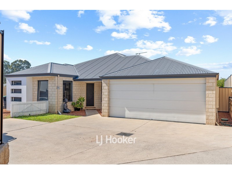 8B Simpson Street, Collie WA 6225