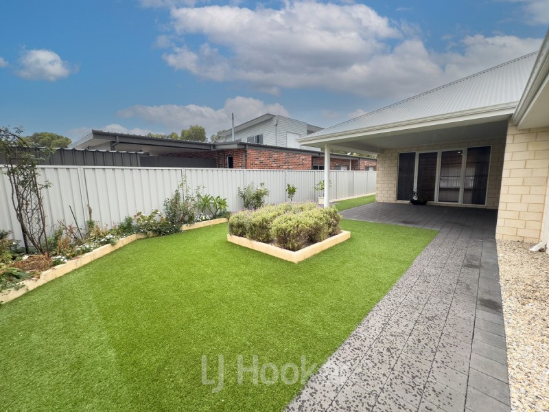 60 Bibra Loop, Dalyellup WA 6230