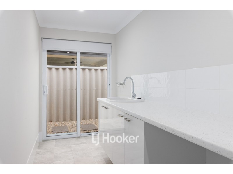 60 Bibra Loop, Dalyellup WA 6230