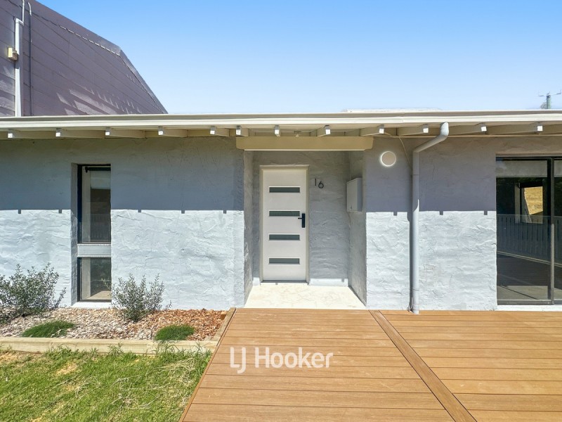 16 Portland Drive, Binningup WA 6233