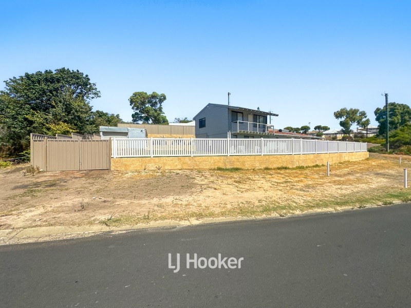 16 Portland Drive, Binningup WA 6233