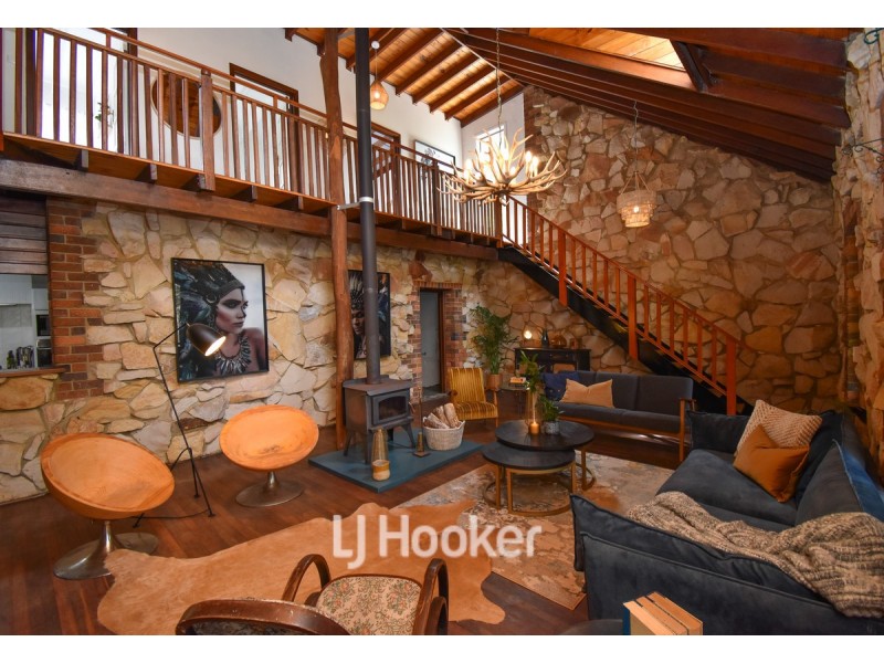 11 West Blackwood Terrace, Bridgetown WA 6255