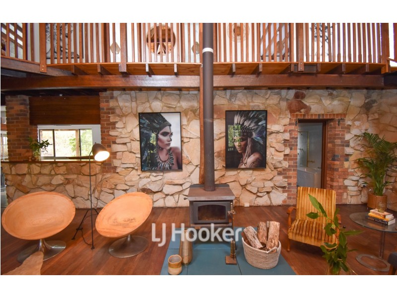 11 West Blackwood Terrace, Bridgetown WA 6255