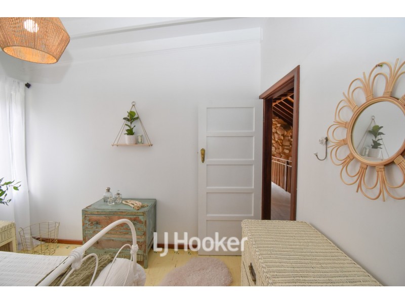 11 West Blackwood Terrace, Bridgetown WA 6255