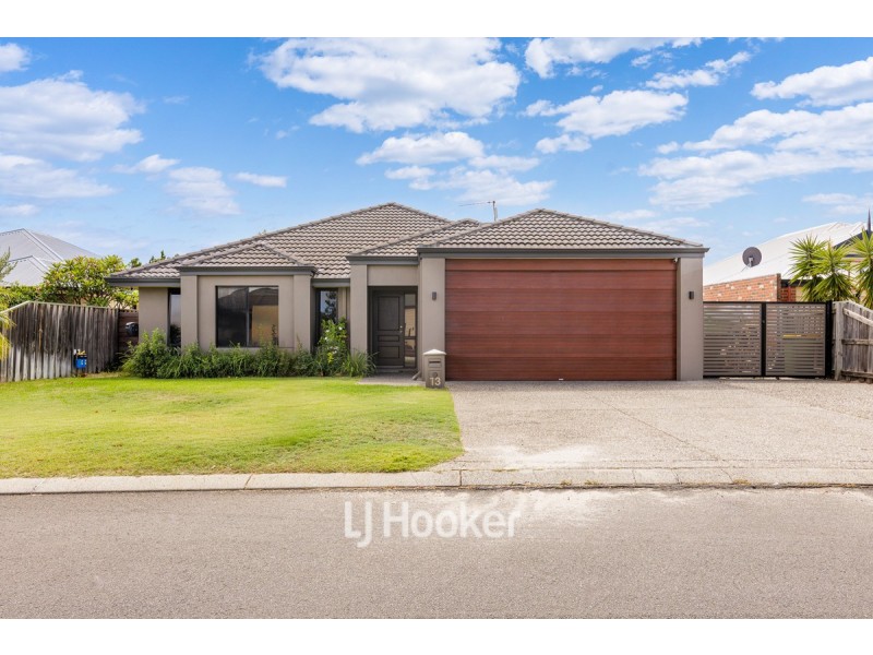 13 Norfolk Lane, Australind WA 6233