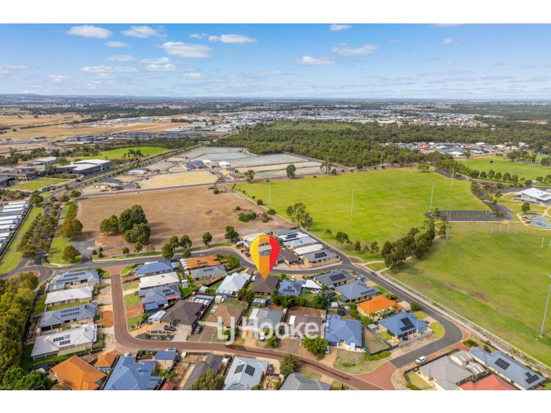 13 Norfolk Lane, Australind WA 6233