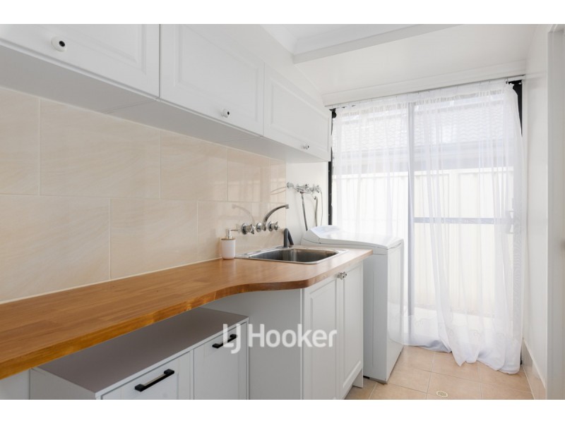 9 Snakewood Bend, Glen Iris WA 6230