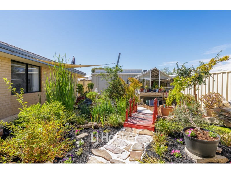 9 Snakewood Bend, Glen Iris WA 6230