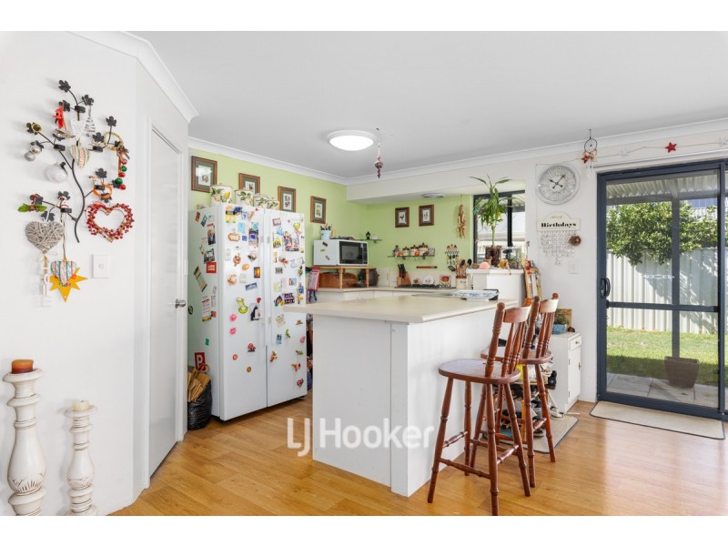 8 Onyx Brace, Australind WA 6233