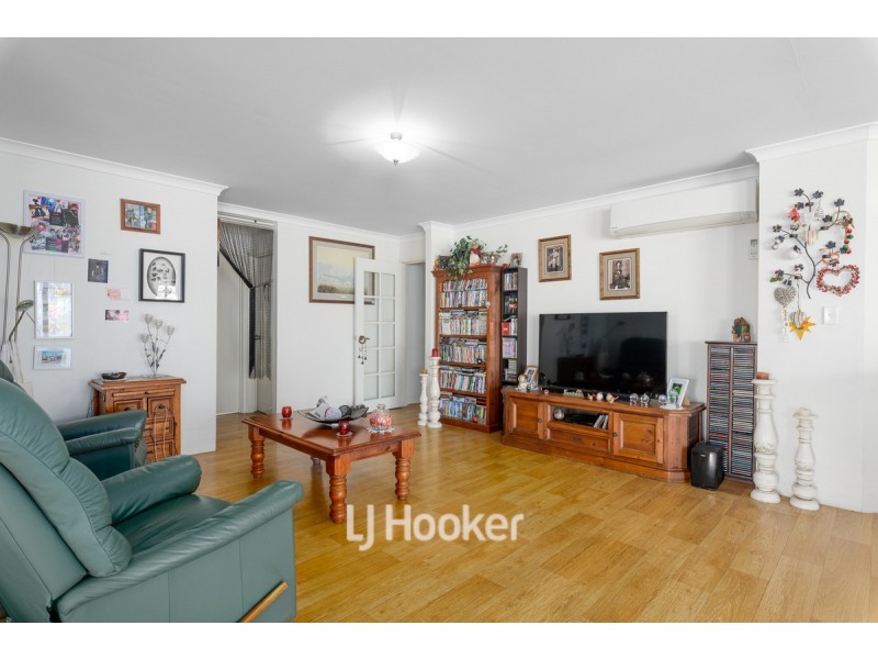 8 Onyx Brace, Australind WA 6233