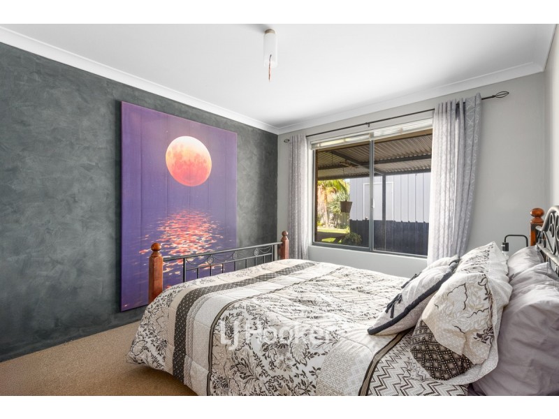 8 Onyx Brace, Australind WA 6233