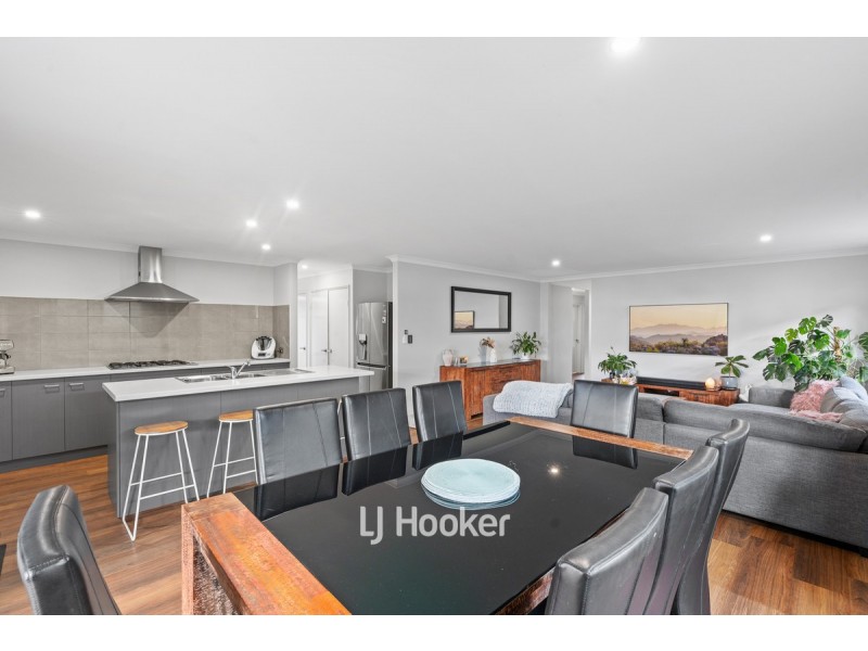 85 Grandite Fairway, Australind WA 6233