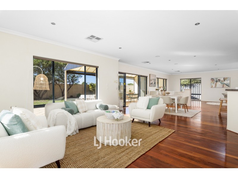 9 Silas Way, Dalyellup WA 6230