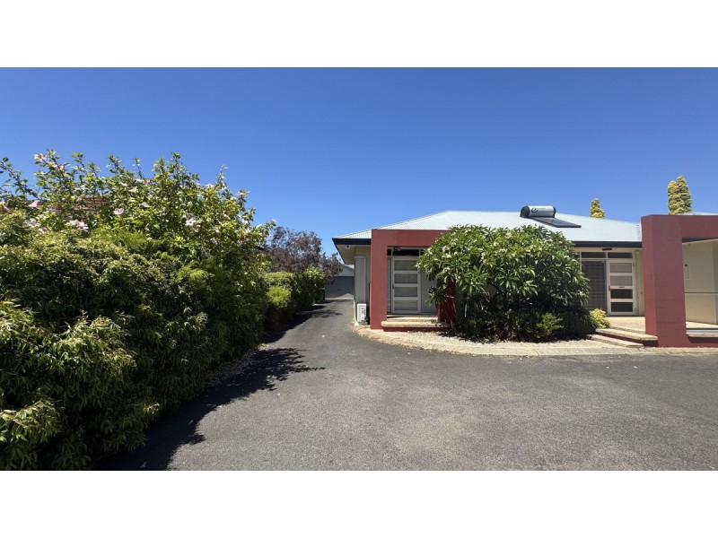 Part/8 Fairbairn Road, Busselton WA 6280