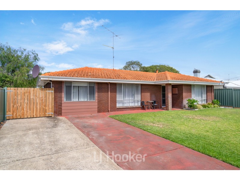 4 Diedre Street, Broadwater WA 6280