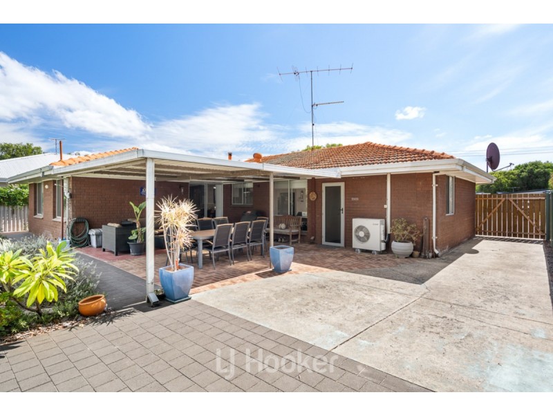 4 Diedre Street, Broadwater WA 6280