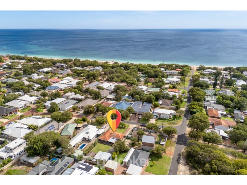 4 Diedre Street, Broadwater WA 6280