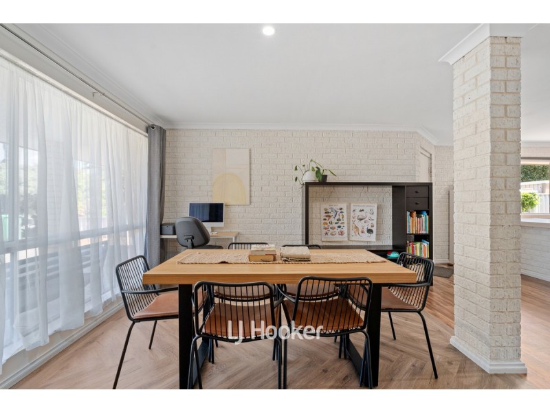 11 Garfield Drive, Australind WA 6233