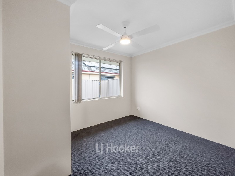 4 Willcock Loop, Dalyellup WA 6230