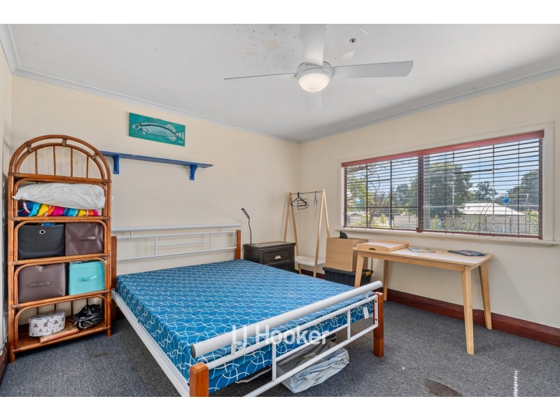 35 Coombes Street, Collie WA 6225