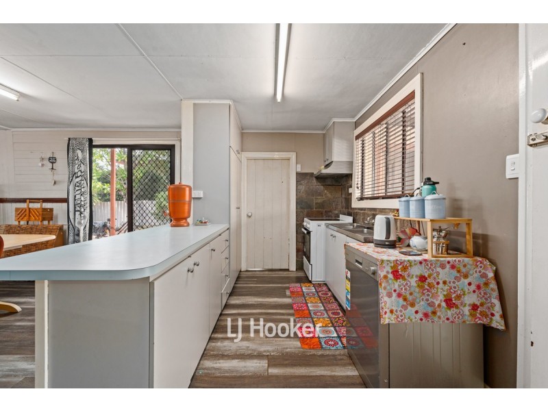 35 Coombes Street, Collie WA 6225