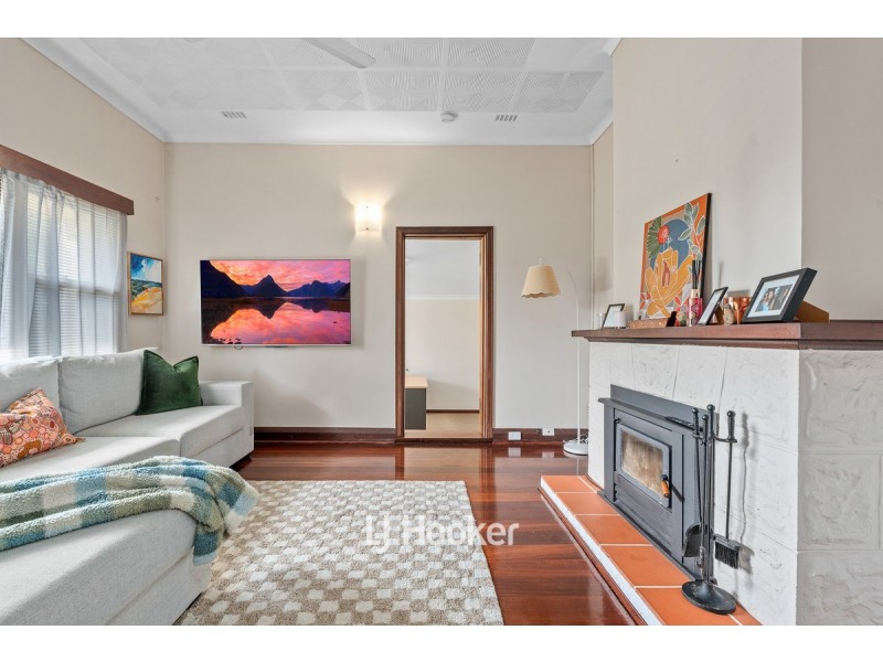 1A Queensbury Street, Carey Park WA 6230